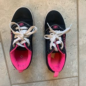 Girls Heelys